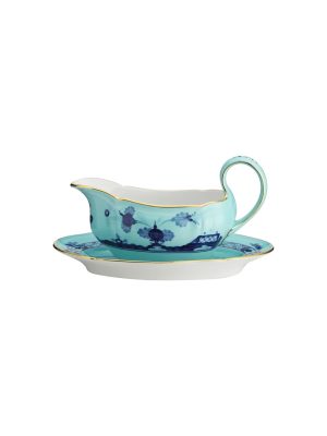 Iris sauce boat