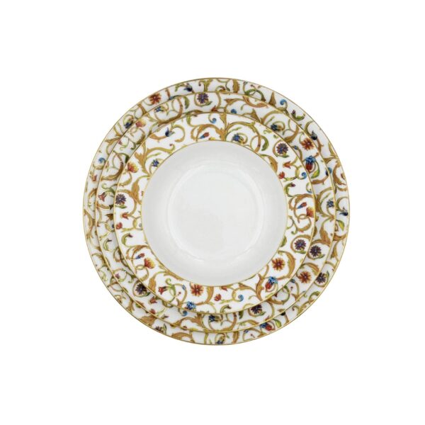 Smooth Fruit Plate with Full Girali Decoration