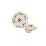 Tazza caffè con piatto Flora avorio